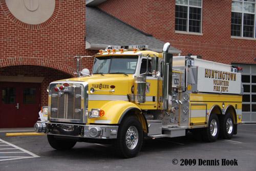 Specifications:

2009 PIERCE DRYSIDE TANKER
PETERBILT MODEL 367
ALLISON AUTOMATIC
HALE 1000 GPM PUMP
3000 GALLON WATER TANK
485 HP ENGINE
10&quot; SIDE DUMP VALVES AND 12&quot; REAR DUMP VALVES
 
